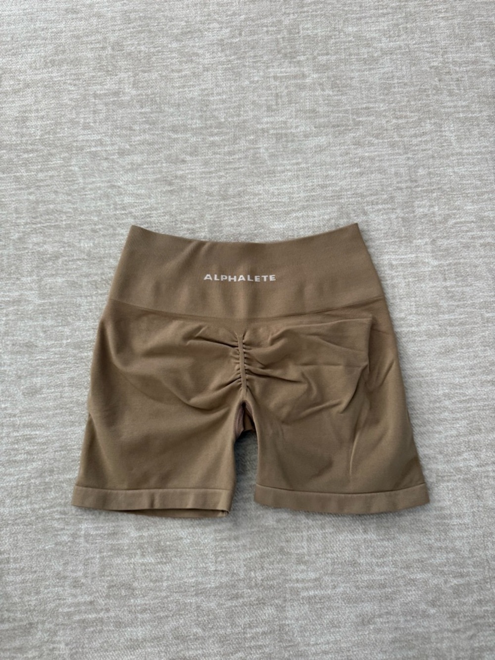 Alphalete Amplify Shorts — Chai